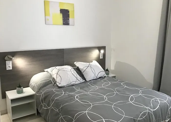 Lumea 80 M2 Climatise Parking Proche Sanctuaires Lejlighed