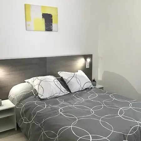 Lumea 80 M2 Climatisé Parking Proche Sanctuaires Apartamento