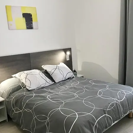 公寓 Lumea 80 M2 Climatise Parking Proche Sanctuaires 卢德